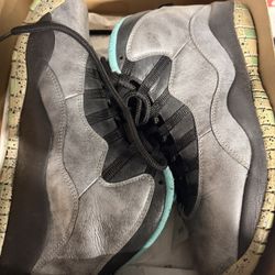 Jordan Retro 10 Liberty Size 9 $80