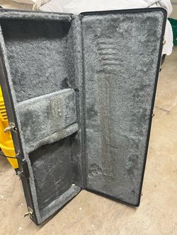 Hard Shell Guitar Case with Plush Interior