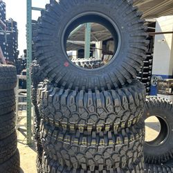 32x10.00R15 ROXXZILLA MAXXIS RADIAL ML7