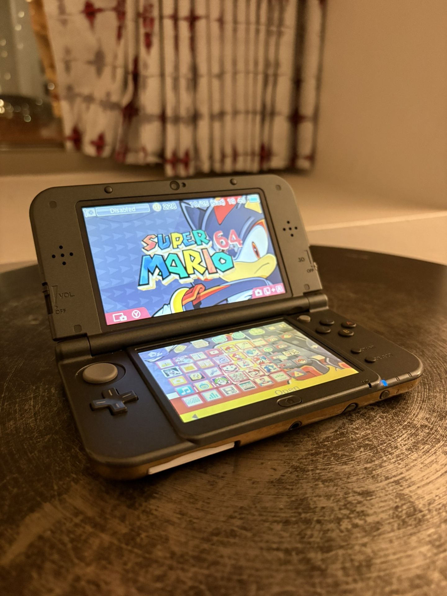 “new” Nintendo 3ds XL Zelda Hyrule Edition (Read Description)