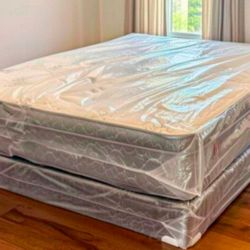 New Queen Size Mattress Pillow Top With Box Spring Set 