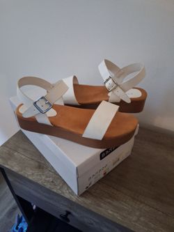 Womens shoes