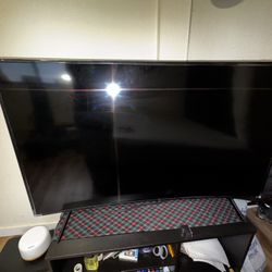 55” curve Samsung tv