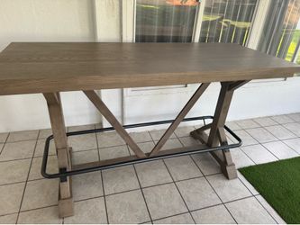 Table 6 feet brand new