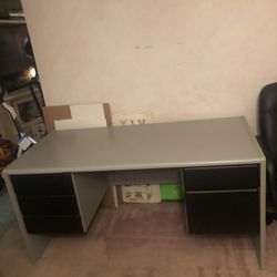 Desk w/ Free Chair