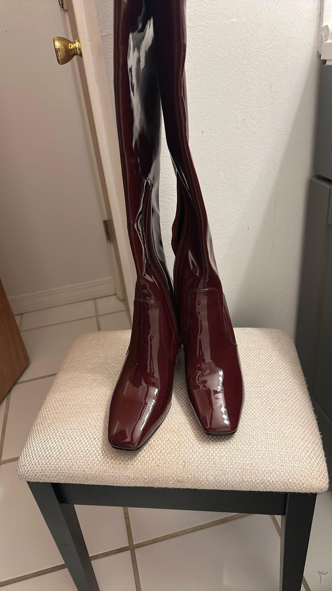 Women Thigh Hight Boot Size 8”