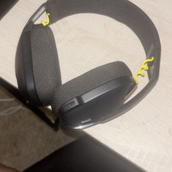 Logitech G435 Wireless Headphones