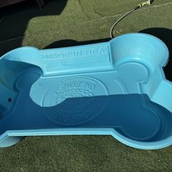 One Bone Dog Pool 