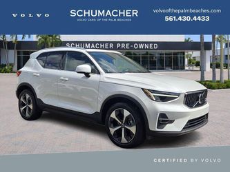 2023 Volvo XC40