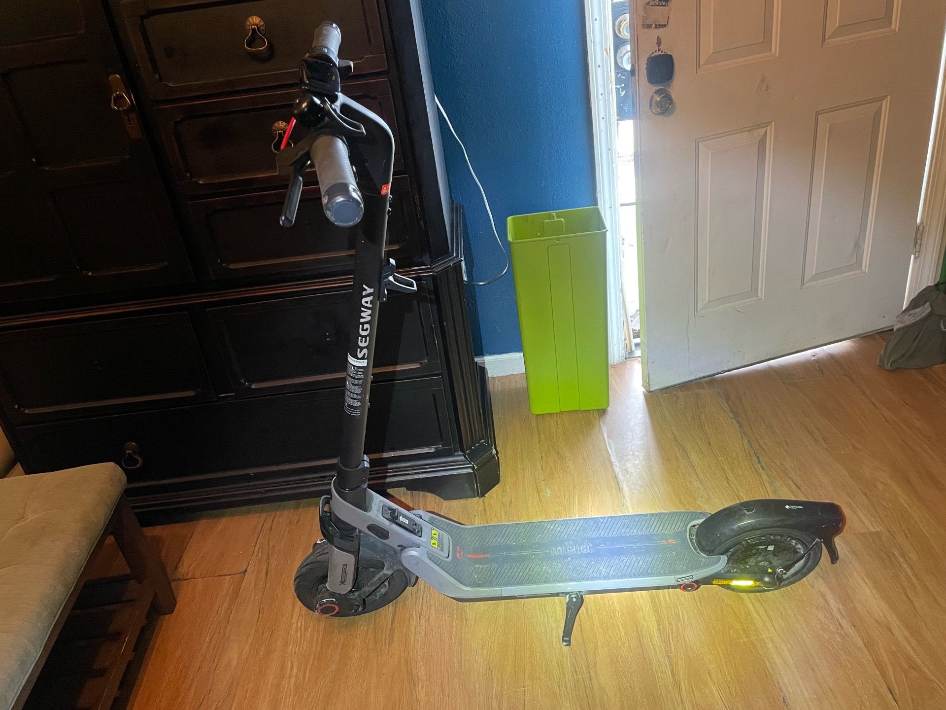 Segway-Ninebot eKickScooter E3 pro SE