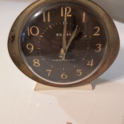 Vintage Westclox Big Ben wind-up alarm clock