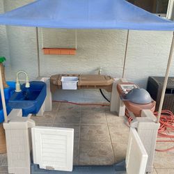 Step2 Grill & Gather Play Center with Canopy