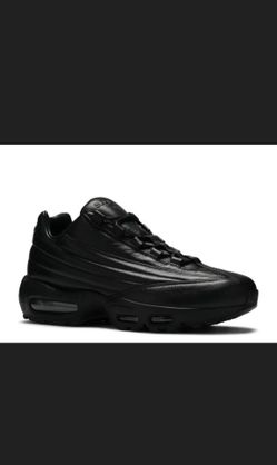 Air max 95 supreme lux size 11.5 DS in hand