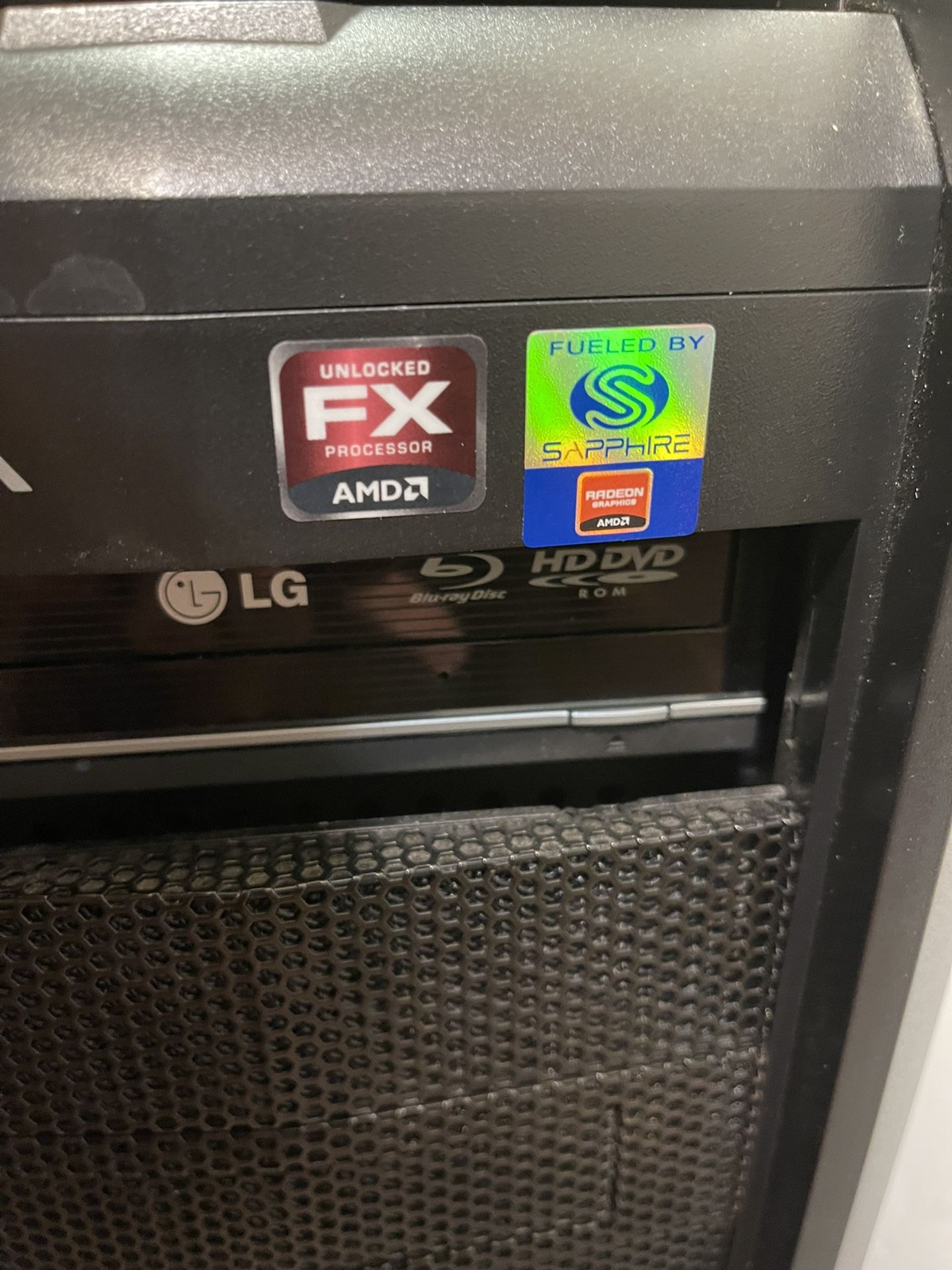 pc Gaming Amd Fx (Tm) -8320 Eight- Core Processor 3512MHz 4 Core (s) 32GB RAM 256GB SSD 1TB HDD WINDOWS 10 And Working Good