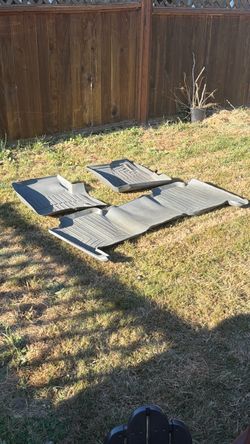 Floor liners Weather Teach for Dodge Ram