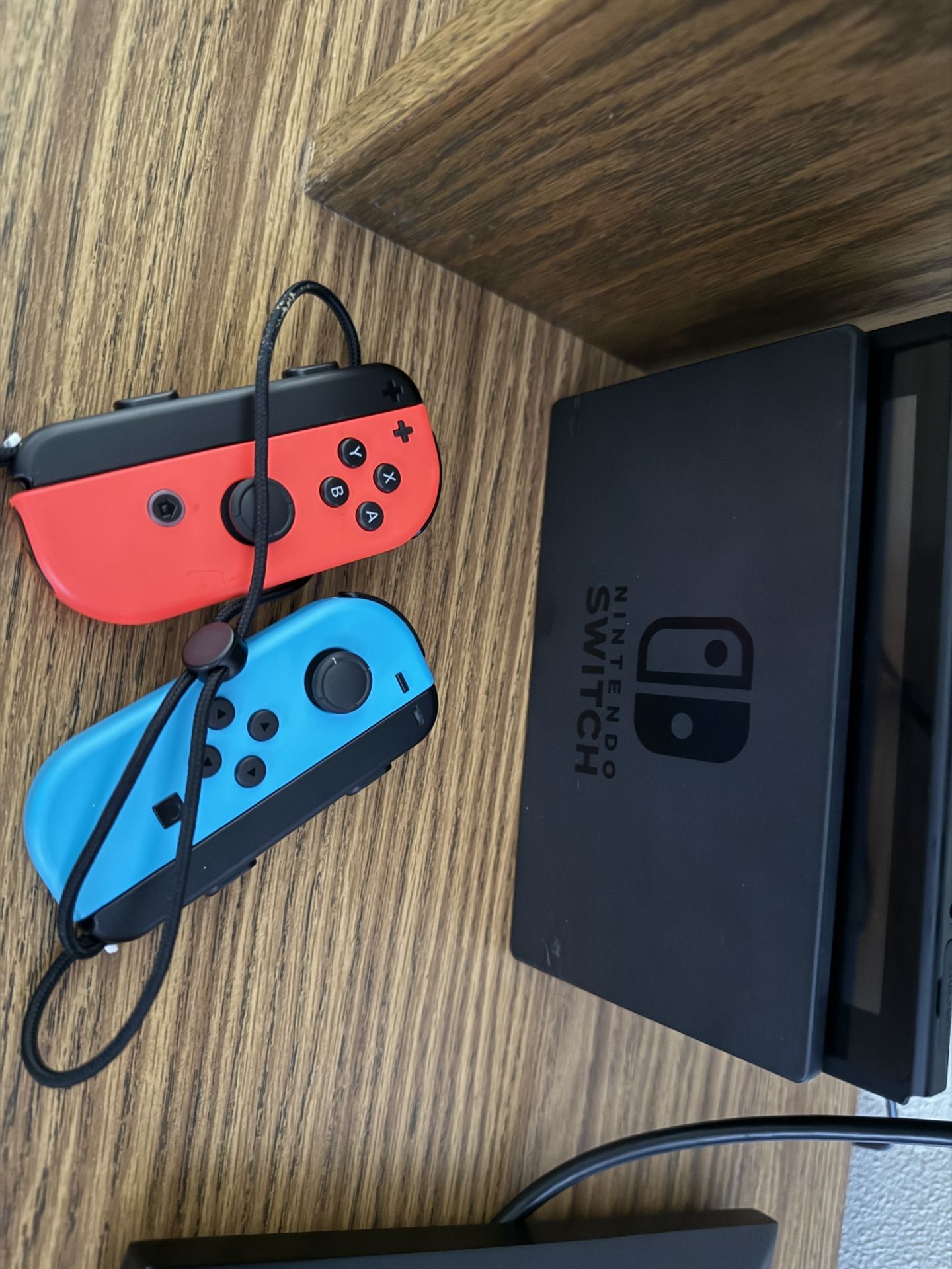 Nintendo Switch (Mario Kart Included)