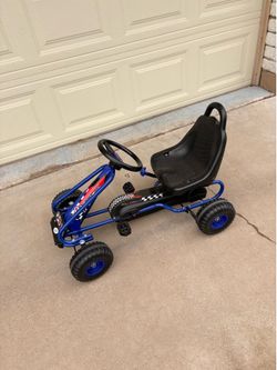 Kids pedal kart