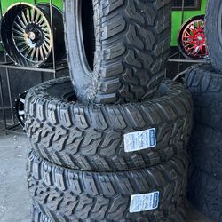 New Tire MAXTREX MT 35 1250 17 LT 
