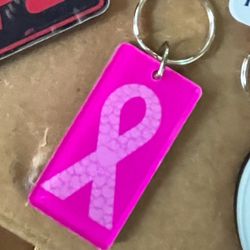 💗 Brand New Breast Cancer Awareness Keychain 💗