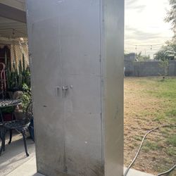 Gorgeous Metal Stand 
