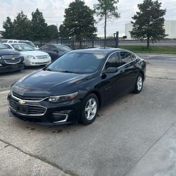 2018 Chevrolet Malibu Four Door Clean 