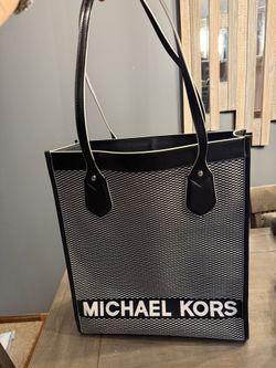 Authentic Michael Kors Tote