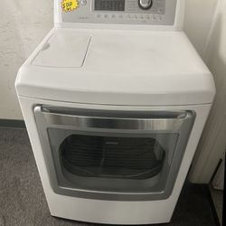 LG DRYER COLOR WHITE