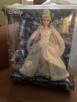 Holiday Princess Barbie With Keepsake Glass Slipper