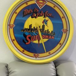 Large Superman Clock Vintage & Rare, just for looks I do not think it works.