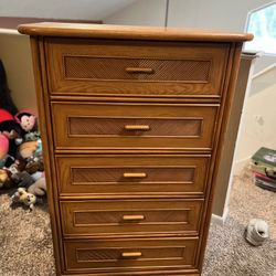 Queen bedroom set Real Wood 