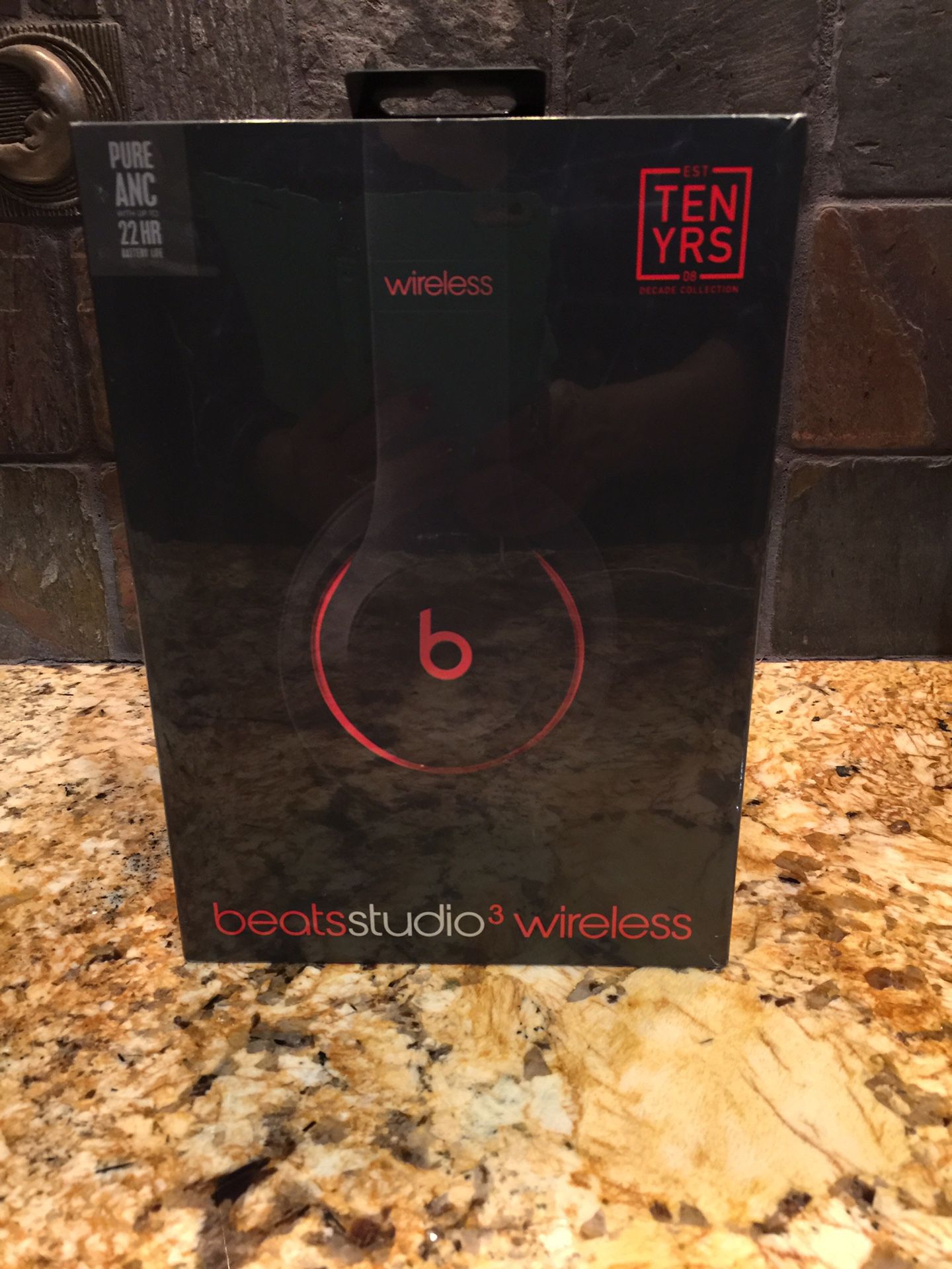 Valentine’s Day Special!! Brand New Beats Studio 3 Wireless Noise-Cancelling Headphones by Dr. Dre