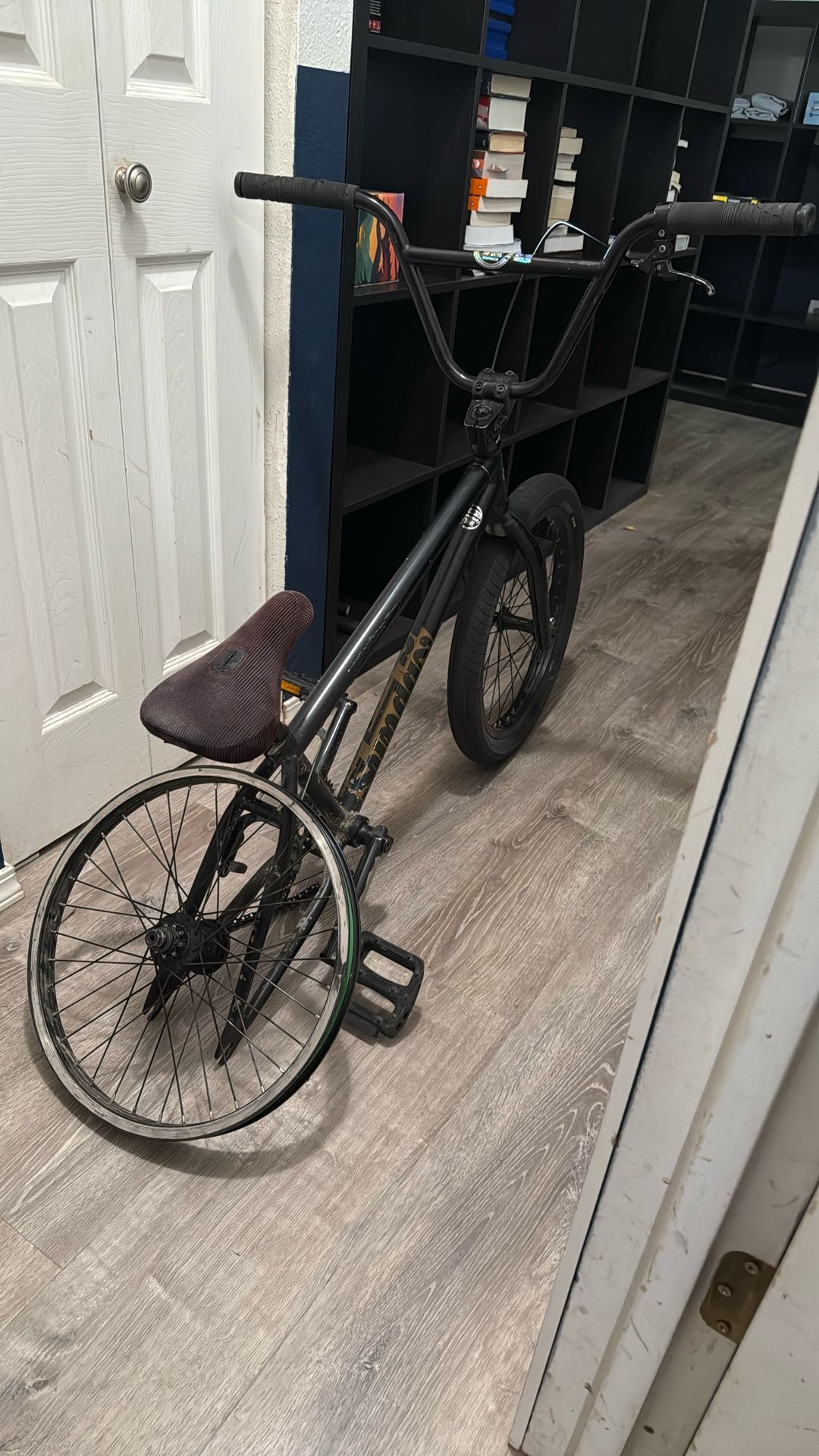 Sunday BMX stunt Bike