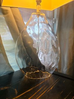 Clear Textured Glass Table Lamp (Set of 2 – One Shade Needs Replacing)