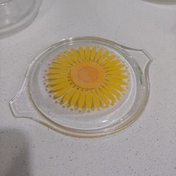 Vintage 1970s Pyrex Clear Sunflower Daisy (Cover/lid Only) 