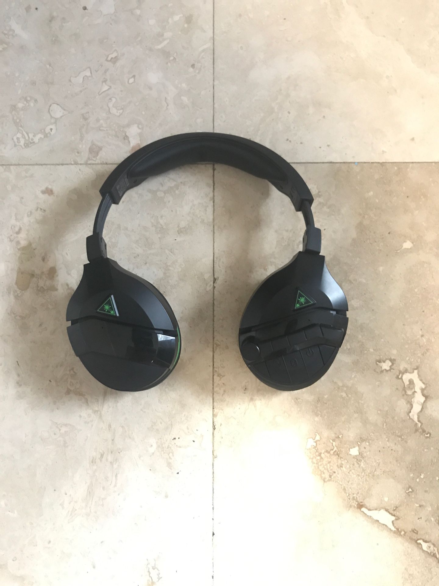 Turtle Beach Stealth 700 premium gaming headset