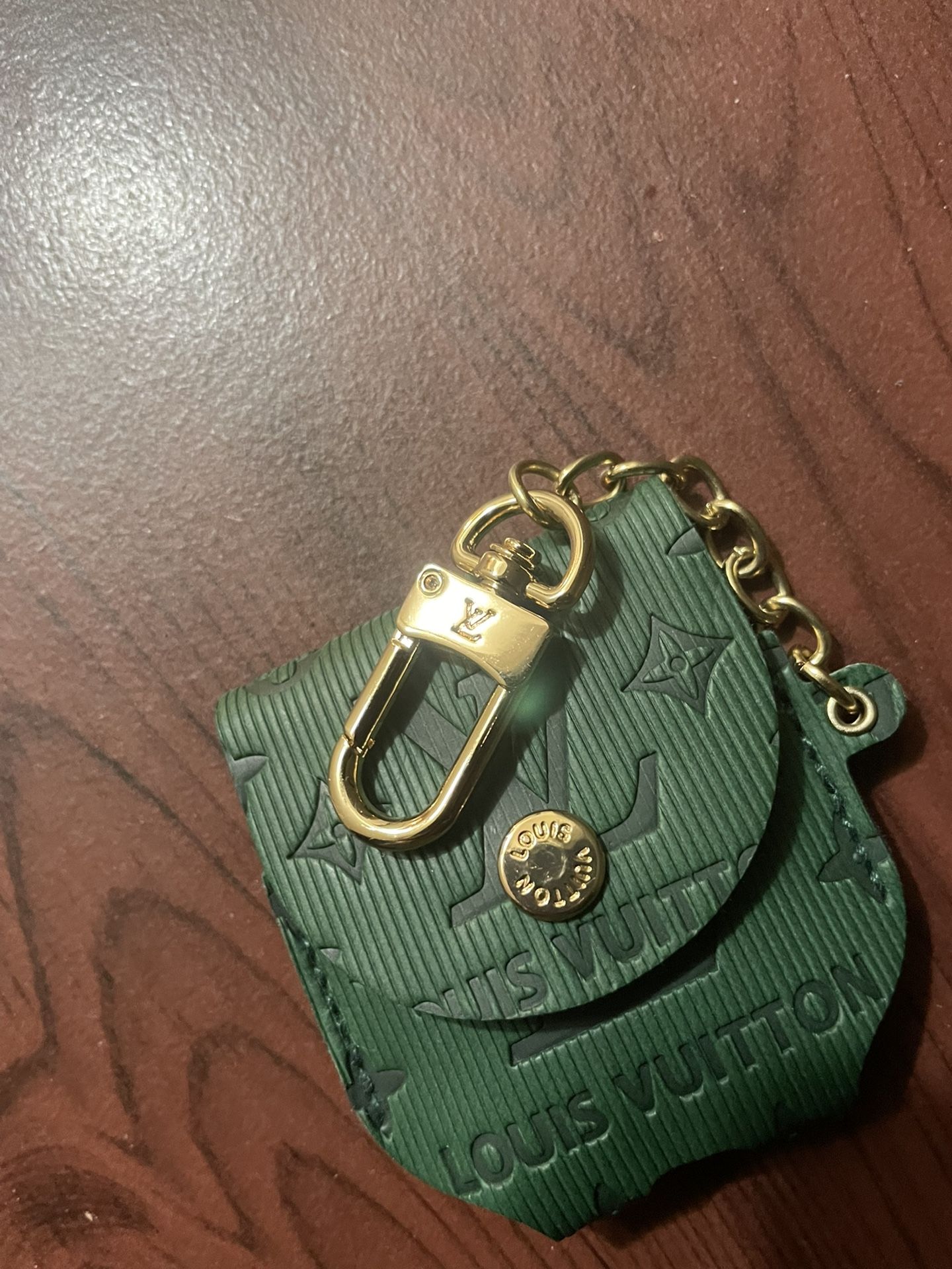 Louis Vuitton Horizon Soft Duffle Monogram Roller 55 for Sale in North  Chesterfield, VA - OfferUp