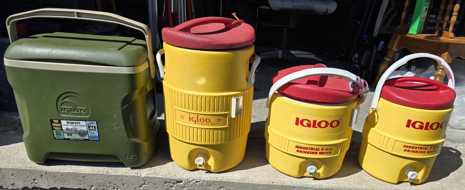 Igloo Coolers INDUSTRIAL