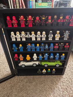 lego minifigures lot and case