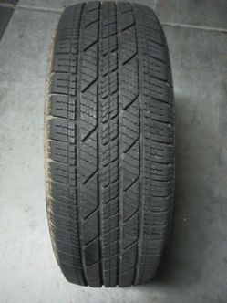 245/70/17 Bridgestone Dueler tire