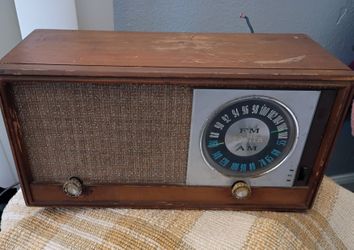 Antique radio