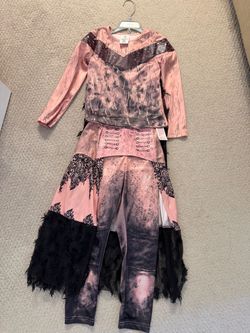 Descendants 3 Audrey Costume size 5/6