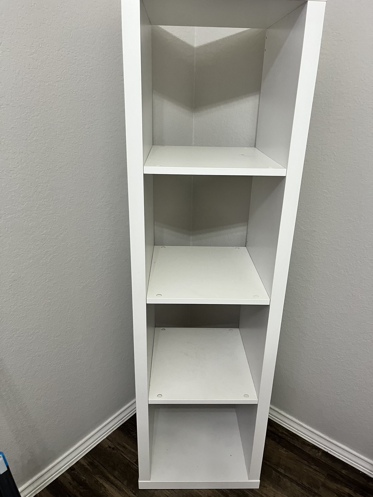 Tall White 4-Shelf Bookcase / Organizer