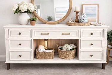 Media Console/Dresser