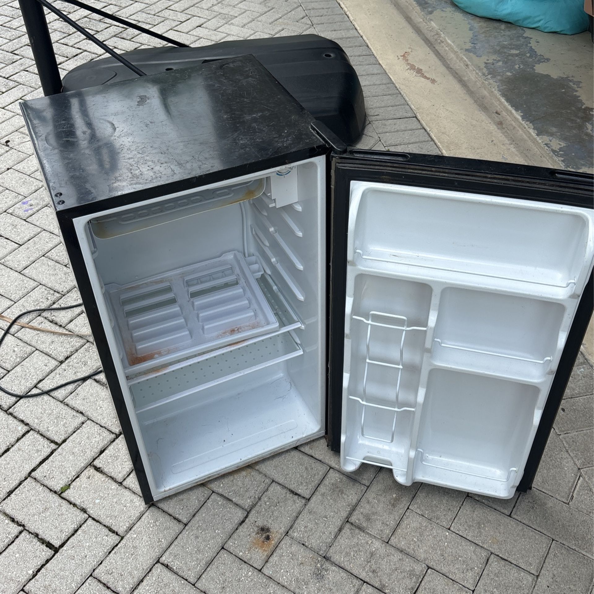 Mini Fridge for Sale in Palm City, FL OfferUp