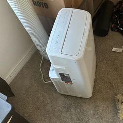 Portable Ac Unit Expandable/ Shrinkable Window Port! Touch Pad