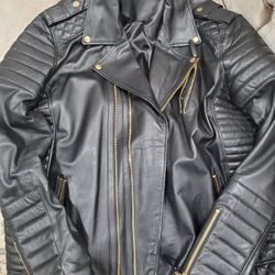Black motorcycle jacket 