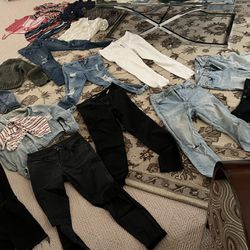 Nice/clean Outfits   For Med Size Girls All For $25