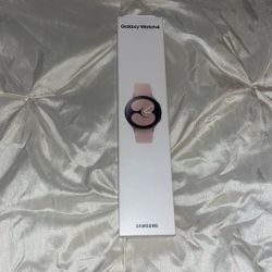 Samsung Galaxy Watch4 