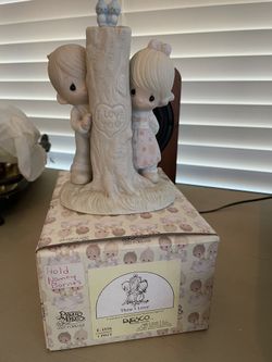 Precious Moments Boy And Girl By A Tree 