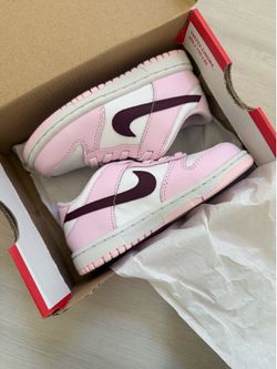 Girl Nike Dunk Low Pink Foam (TDE) - size 9c